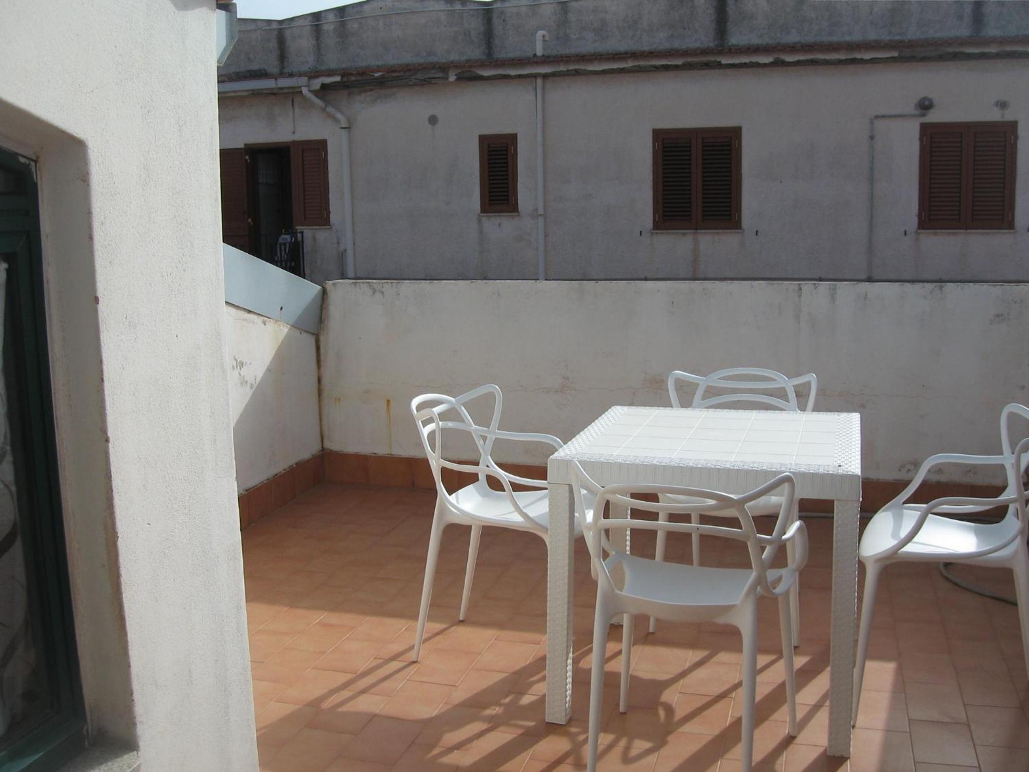 Nino'S Apartments Giardini-Naxos Extérieur photo